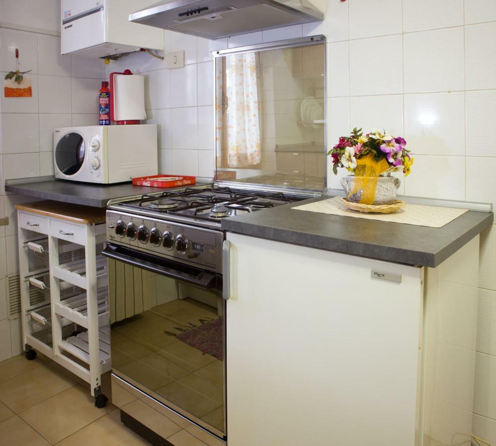 Cheap Apartment In The Old Village コッレ・ヴァル・デルザ エクステリア 写真