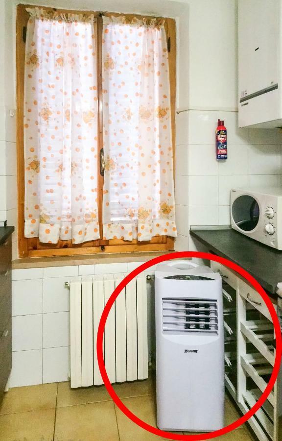 Cheap Apartment In The Old Village コッレ・ヴァル・デルザ エクステリア 写真